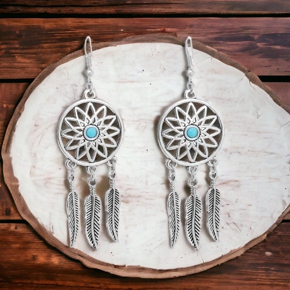 DreamCatcher Boho Feather Dangle Earrings Pierced Native American Aztec Western - Picture 3 of 11